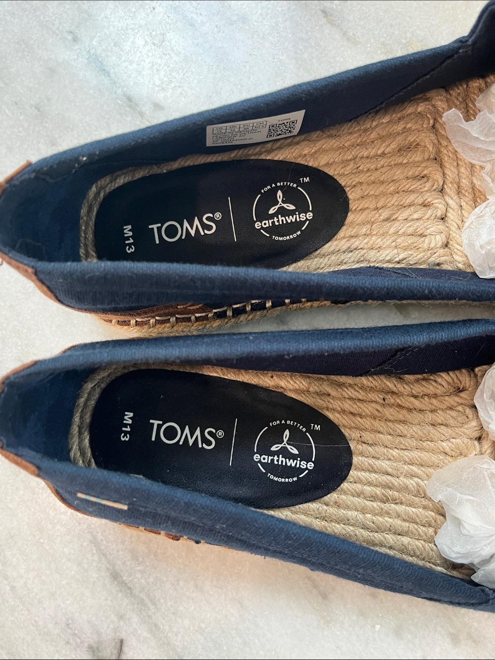 Toms Men's Navy Canvas Slip-On Espadrilles with Brown Heel Tabs NWOT - Picture 2 of 9